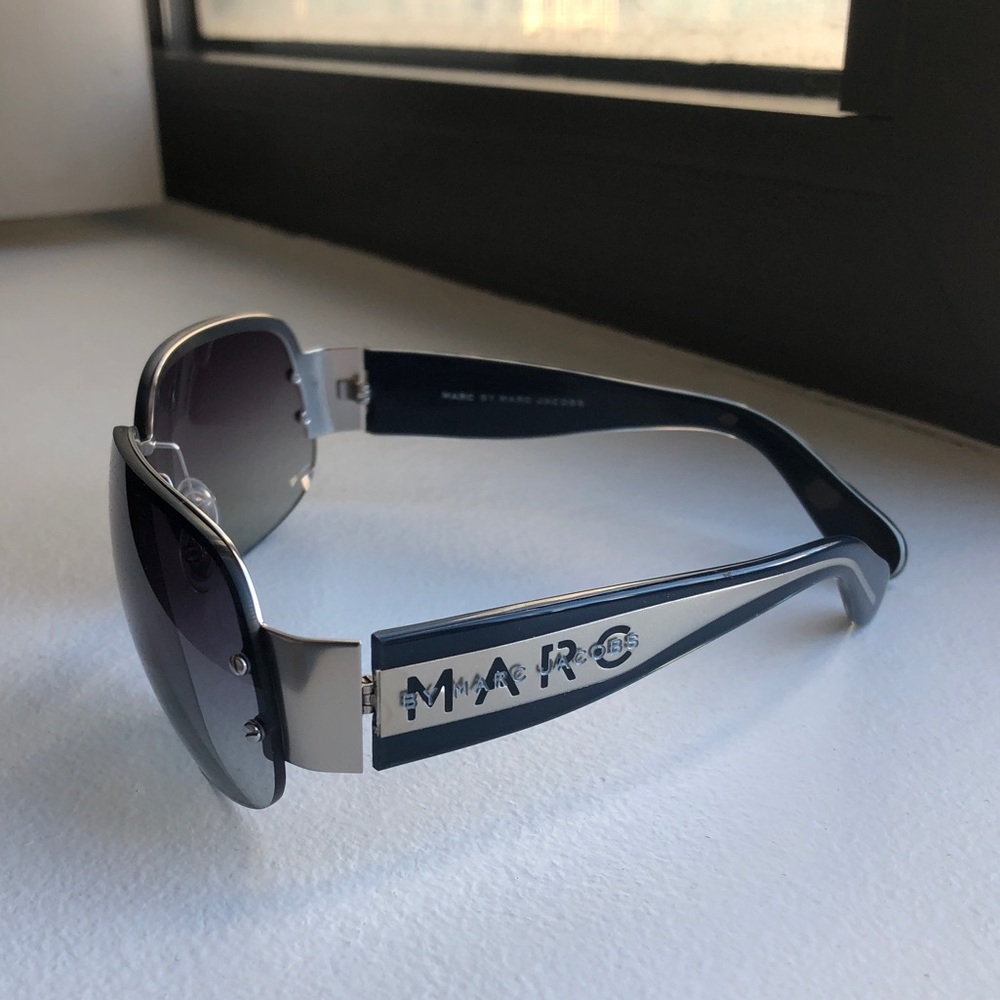 Marc Jacobs sunglasses
